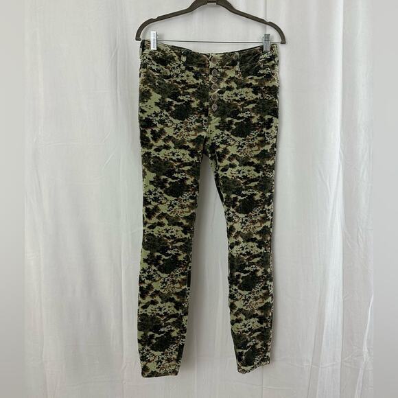 Anthropologie Pilcro High Rise Skinny Button Fly Camo Print Corduroy Jeans Sz 30 - Picture 3 of 10